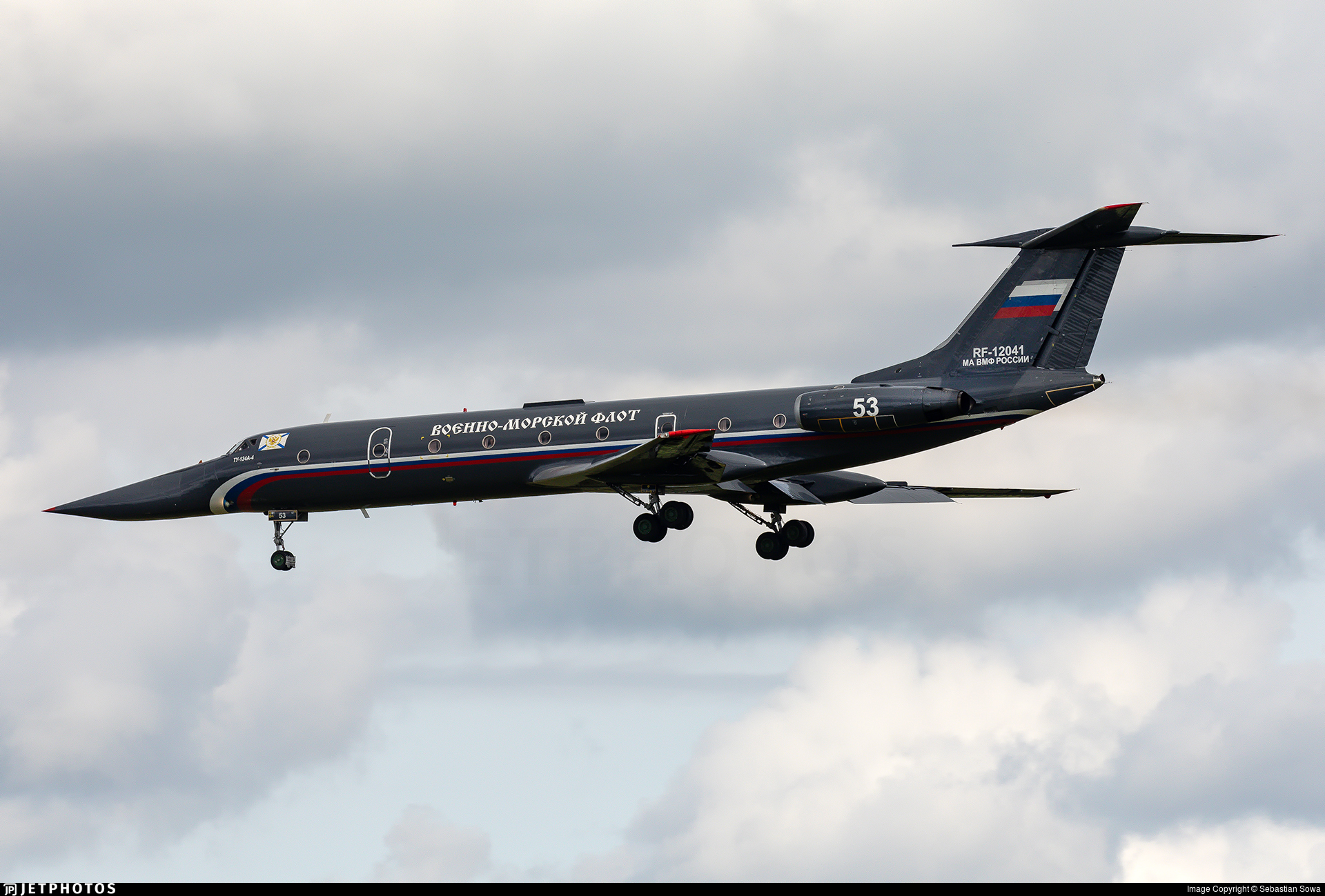 九游J9（中国）-皇家马德里内部会议纪要流出：窗口期伤情更新；全明星赛使命明确；轮换策略成焦点(皇家马德里历任教练胜场一览表最新)